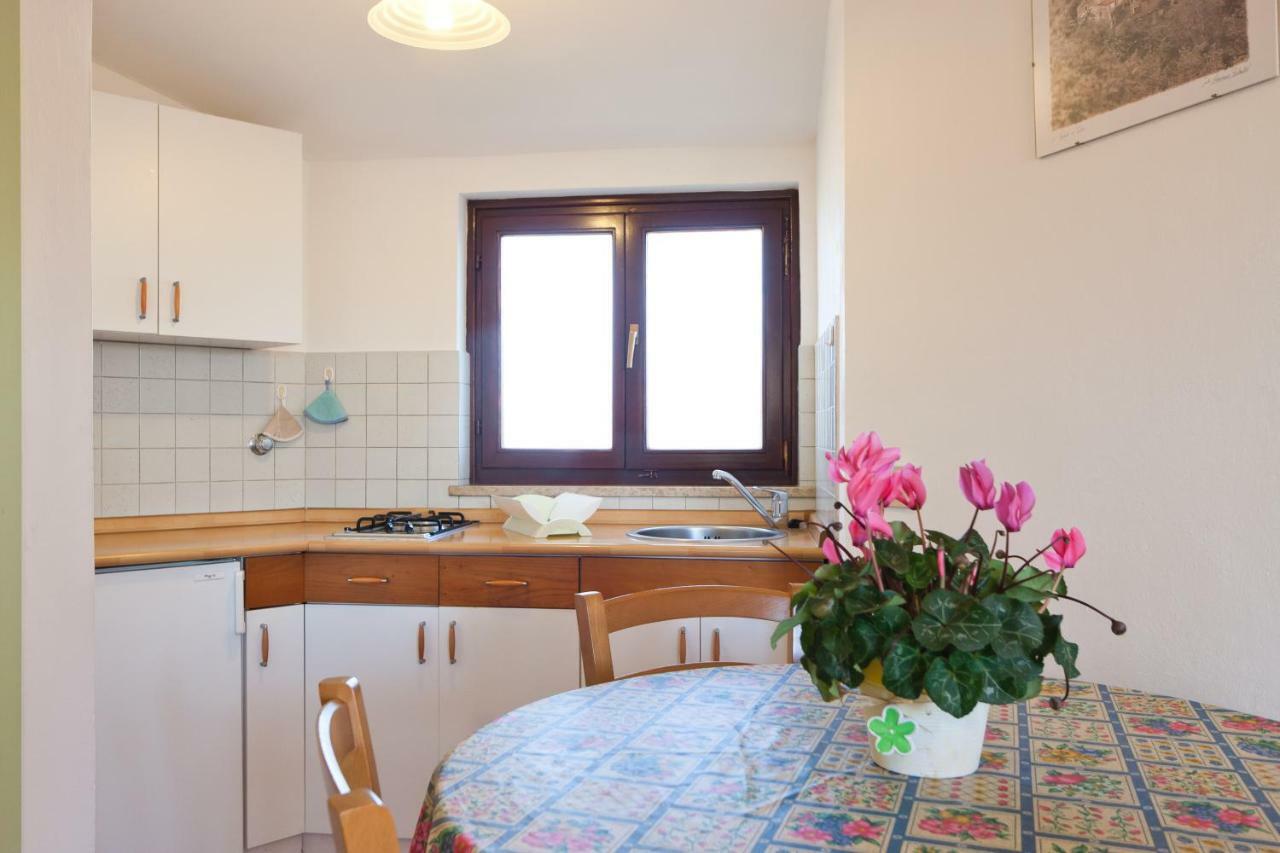 Apartments Redenta Tar-Vabriga エクステリア 写真
