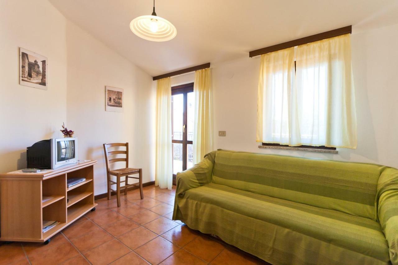 Apartments Redenta Tar-Vabriga エクステリア 写真