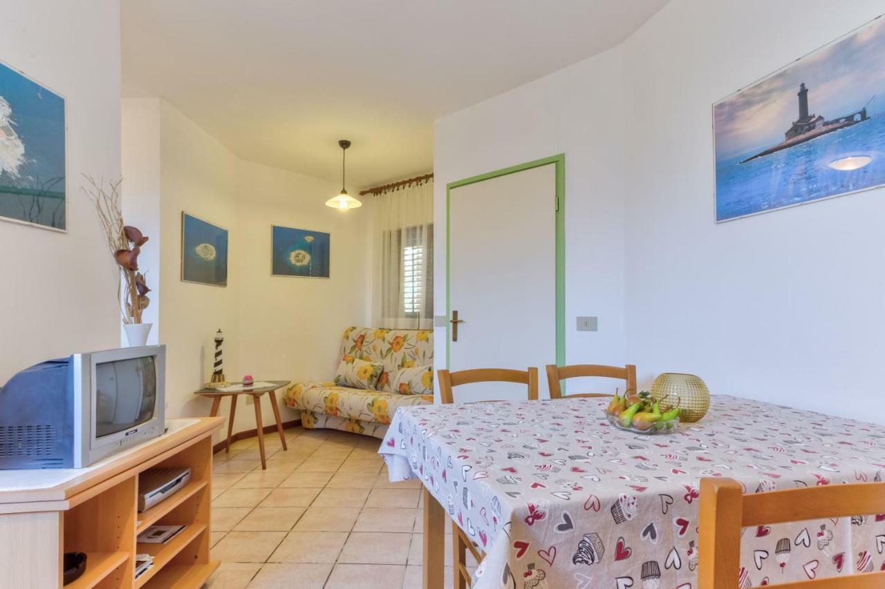 Apartments Redenta Tar-Vabriga エクステリア 写真
