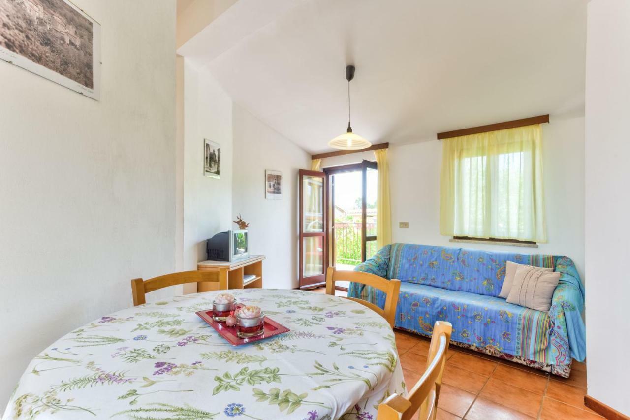 Apartments Redenta Tar-Vabriga エクステリア 写真
